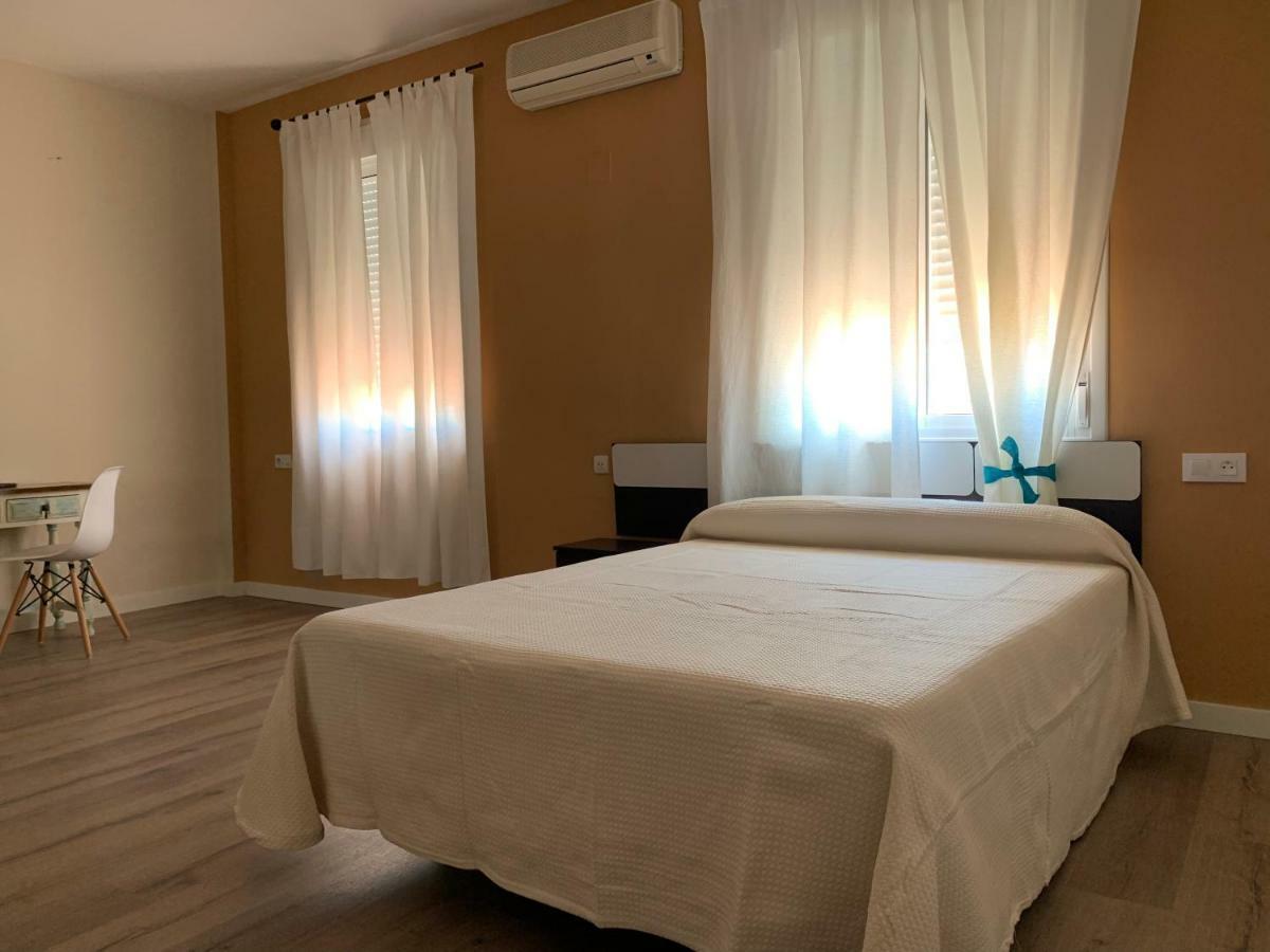 Hostal Restaurante Rufino Berlanga Εξωτερικό φωτογραφία